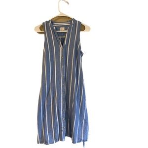 Old Navy Blue and White Sleeveless Sundress